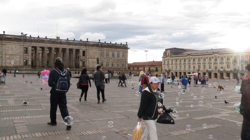 Fachada del Capitolio Nacional de Colombia, sede del Congreso, donde se discute el Presupuesto General de la Nación 2027
