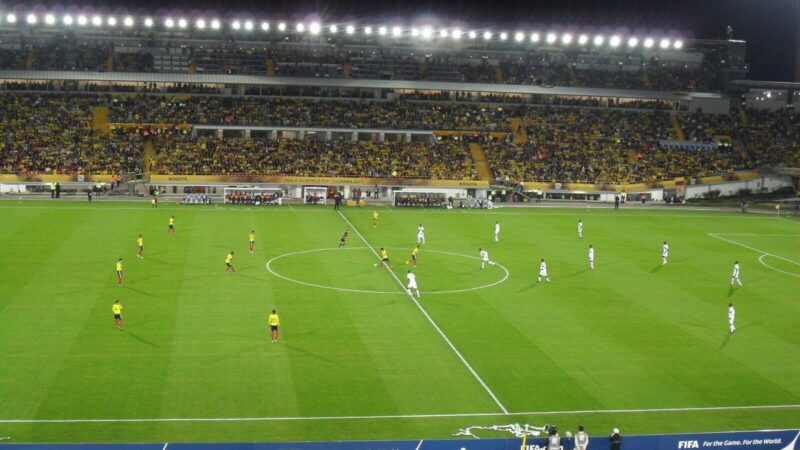 Vista del estadio Nemesio Camacho El Campín en Bogotá, escenario de las obras de renovación que aún no inician.