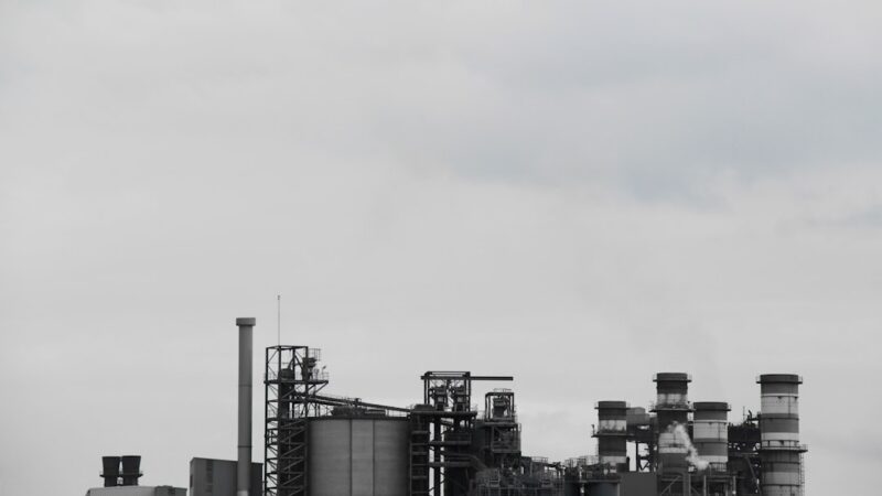 Planta de producción de cemento, el negocio que Grupo Argos busca expandir en el mercado venezolano.