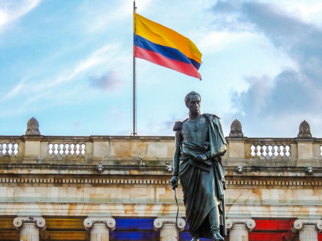 Plenaria del Senado de Colombia durante un debate legislativo sobre moción de censura