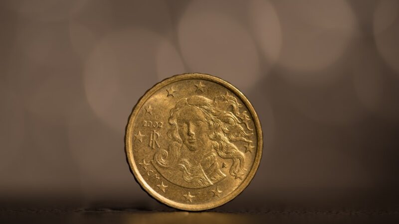 Billetes de dólar estadounidense, imagen referencial del comportamiento del precio de la divisa