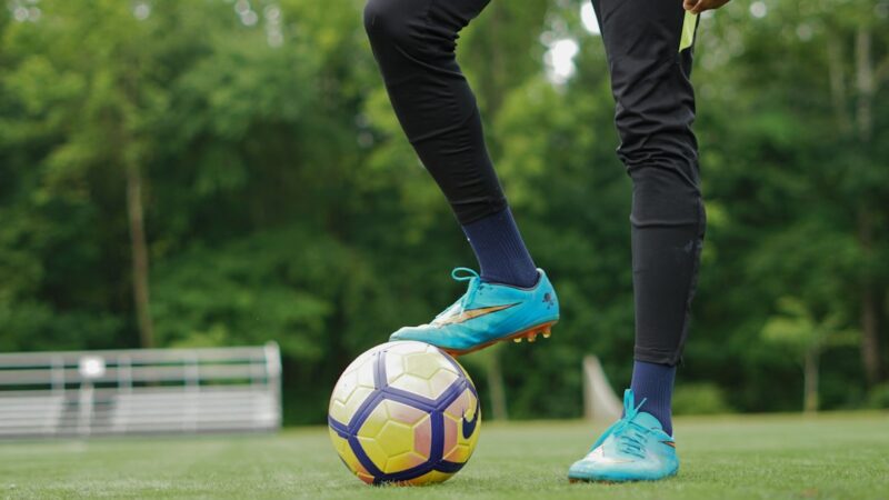 El futbolista colombiano Juan Guillermo Cuadrado durante un entrenamiento o partido