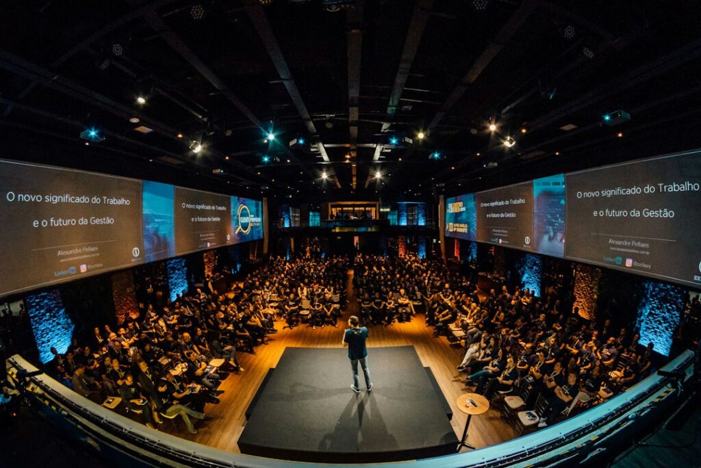 La apertura del Claro Tech Summit 2026, el foro tecnológico desarrollado en Cartagena con temas de inteligencia artificial y 5G