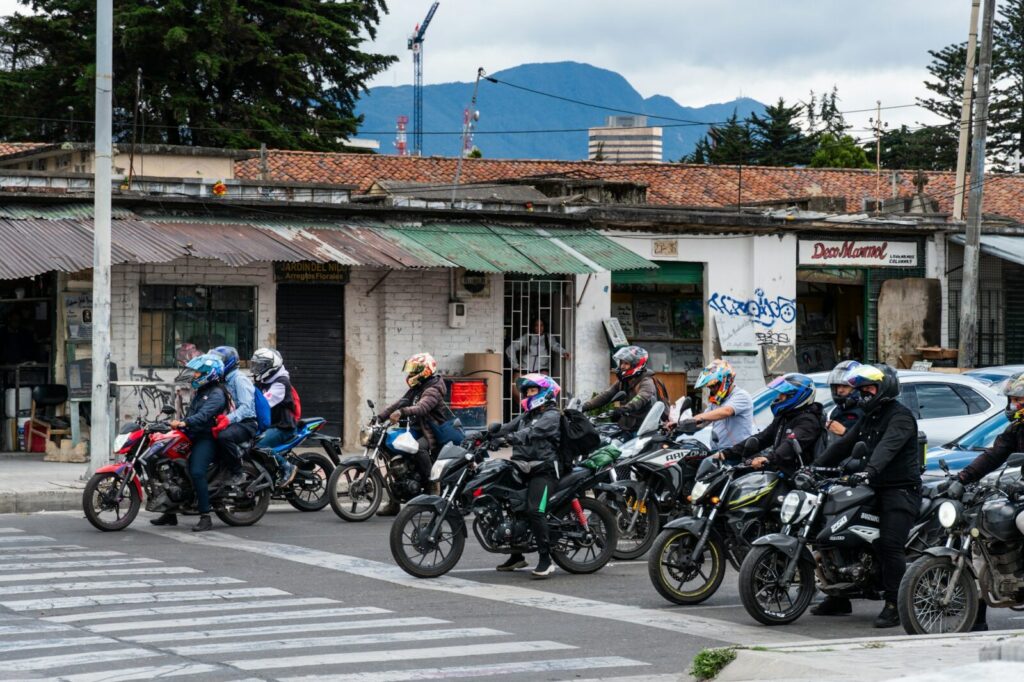 Vista urbana de Bogotá, ciudad donde la Veeduría Distrital midió la confianza institucional de los habitantes