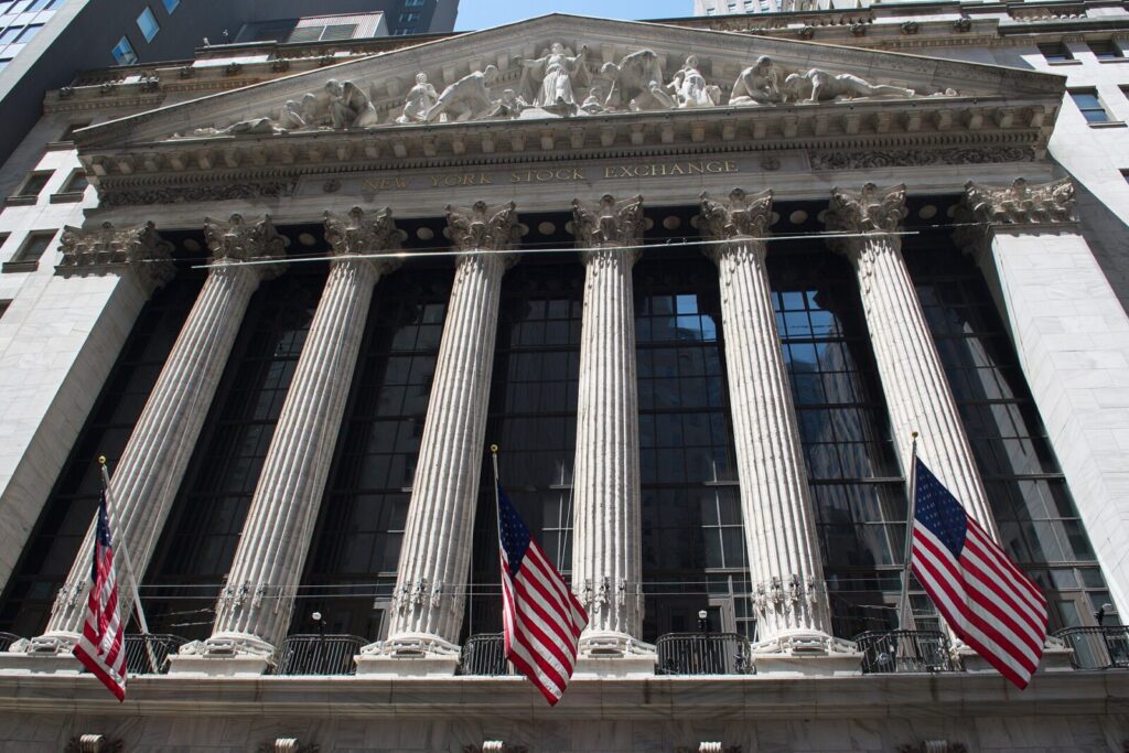Edificio de la Bolsa de Valores de Nueva York, principal referencia de los mercados de acciones de EE. UU.