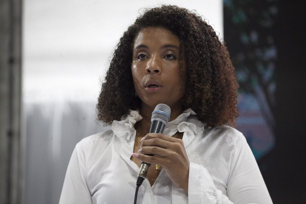 Paquetes de ayuda humanitaria para las familias damnificadas por el terremoto del Chocó
