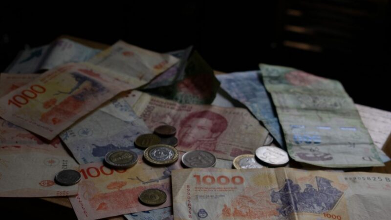 Billetes colombianos, moneda referente de la discusión sobre el salario mínimo 2027