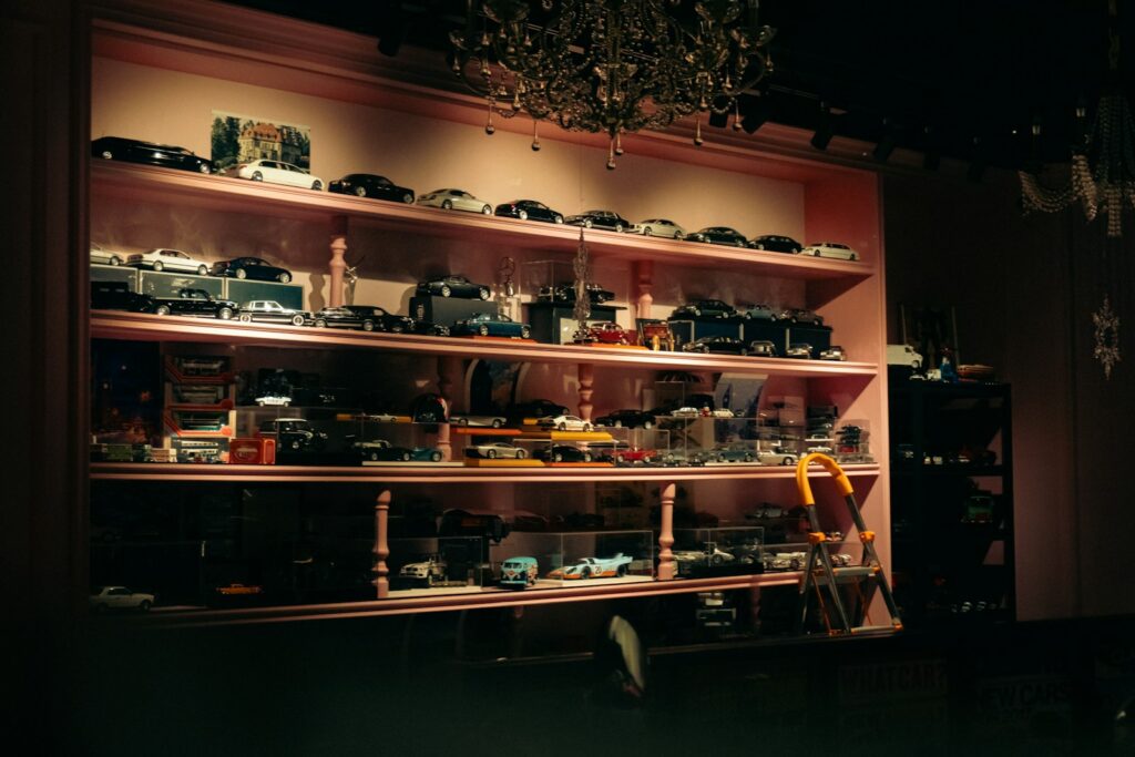 Casa de muñecas rosa inspirada en el universo de Barbie