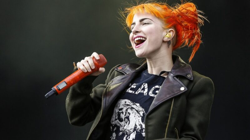 La cantante Hayley Williams, vocalista de Paramore, durante una presentación en vivo
