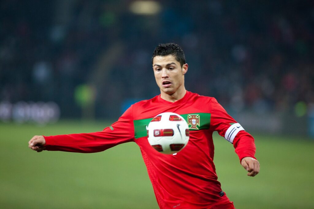 Cristiano Ronaldo, delantero portugués, en un partido de fútbol