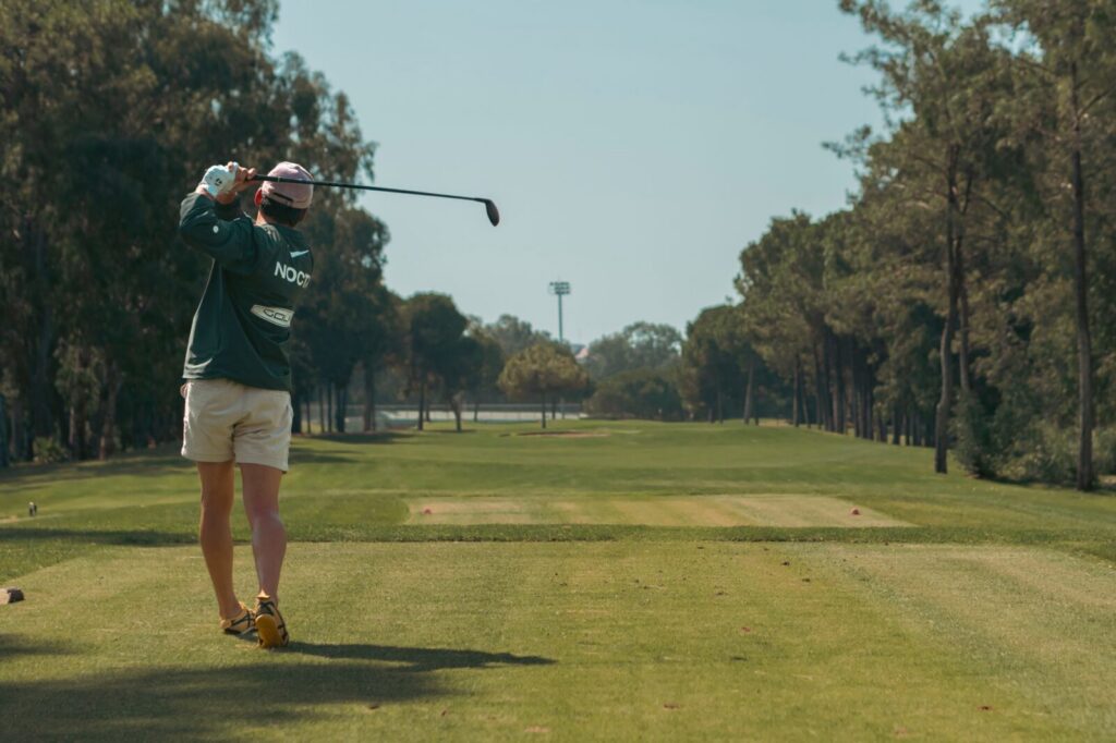 Golfista María José Marín durante una competencia.