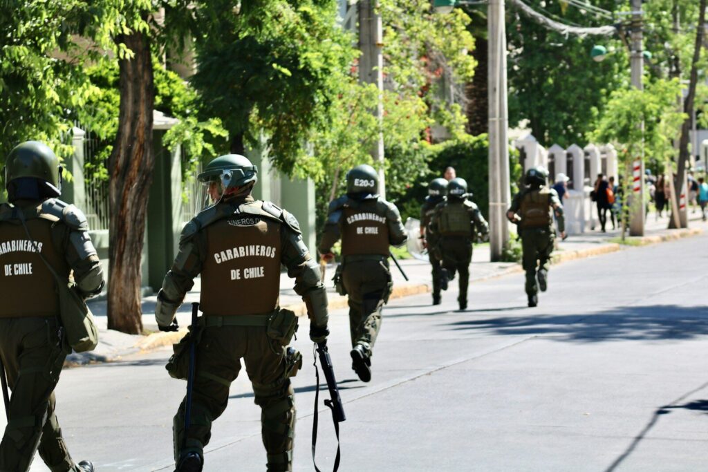 Edificio institucional asociado con el debate de un proyecto de seguridad y lucha contra el terrorismo