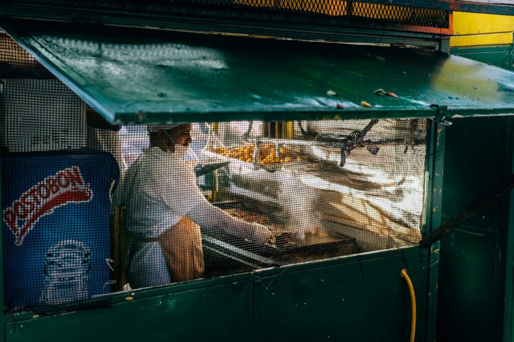 Restaurante de comida rápida asociado con la operación de la cadena Presto en Colombia