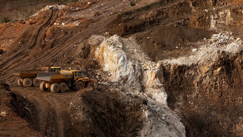 Instalaciones industriales relacionadas con la extracción y el procesamiento de concentrado de cobre