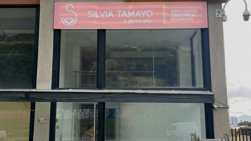 Edificio de una entidad bancaria como representación del balance financiero del sector en Colombia